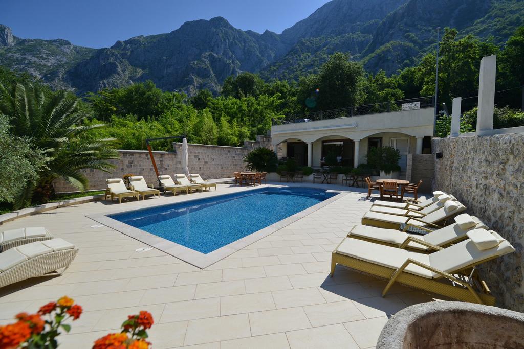 Vila Nikcevic Apartments Kotor Kültér fotó