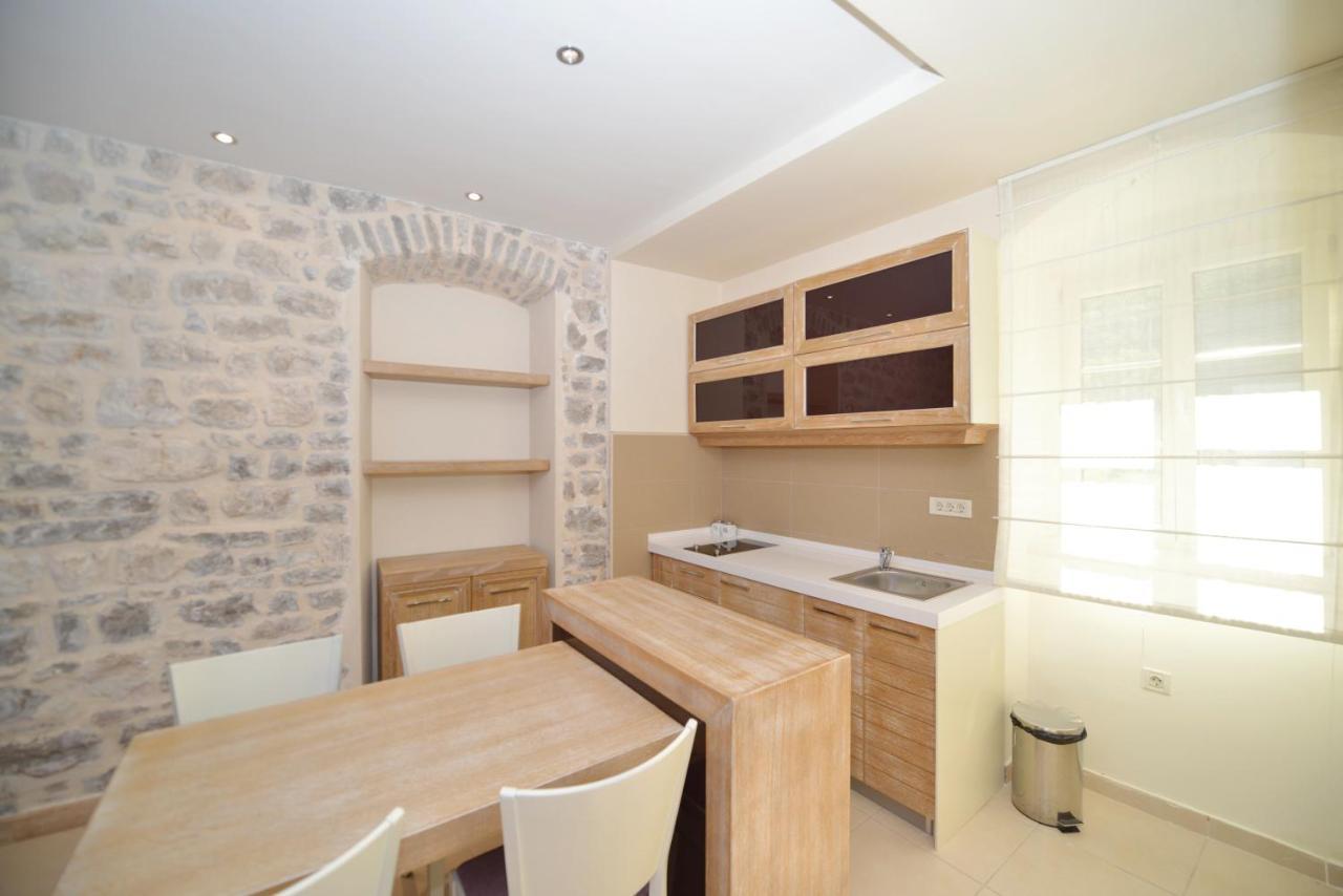 Vila Nikcevic Apartments Kotor Szoba fotó